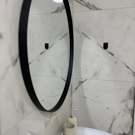 New Bazaar Delight 1 Apartamento Tirana